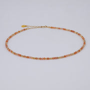 Collier Anna en pierre de soleil dorée