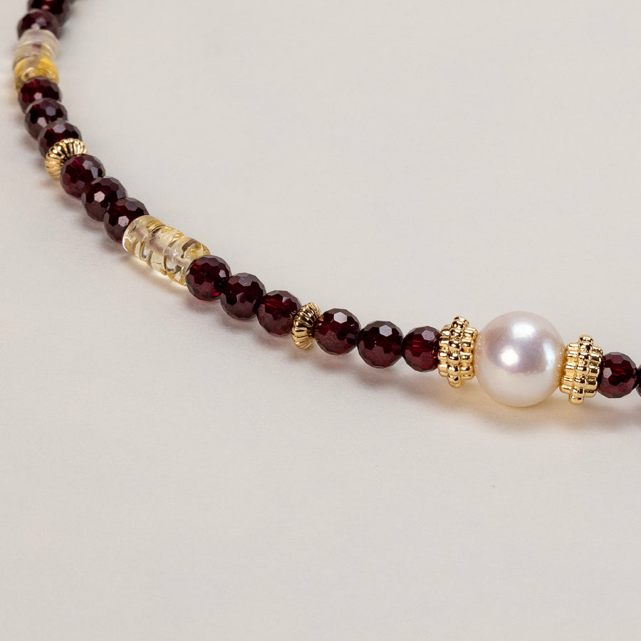 Daphne Necklace 
