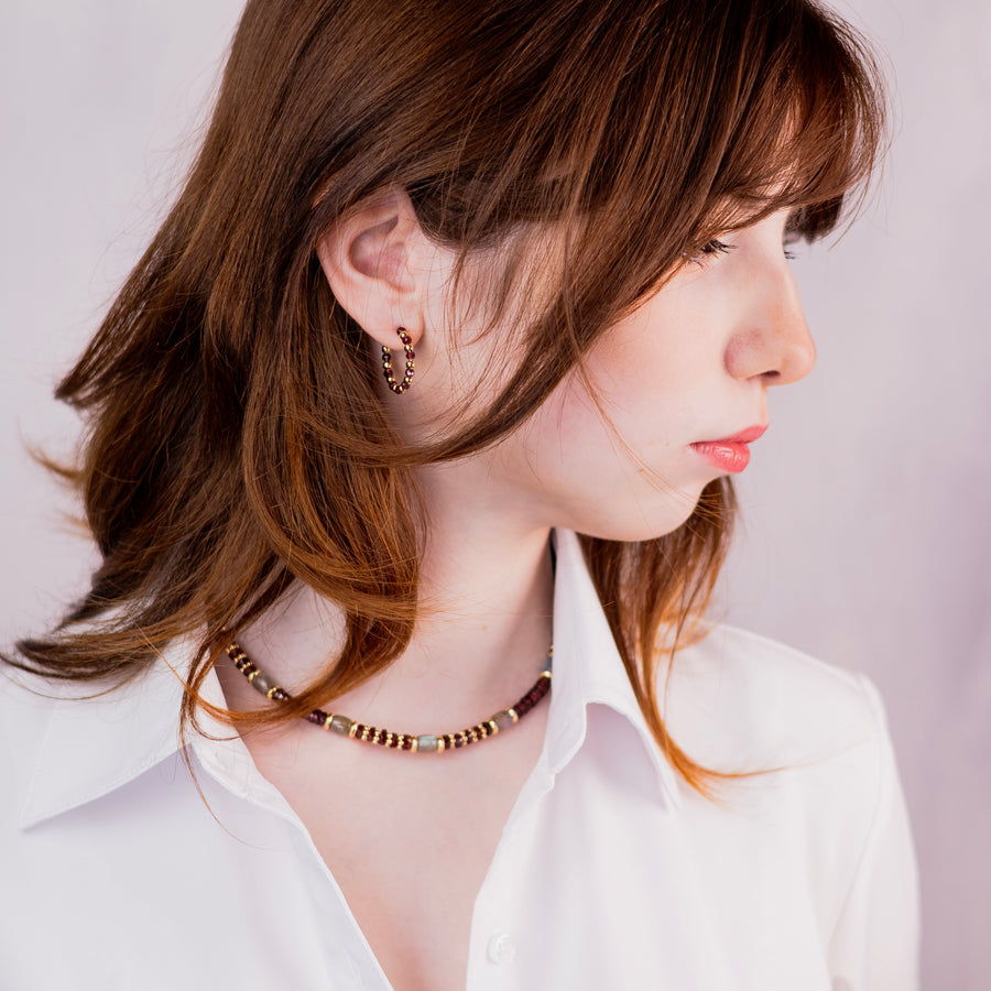 Maé Necklace 